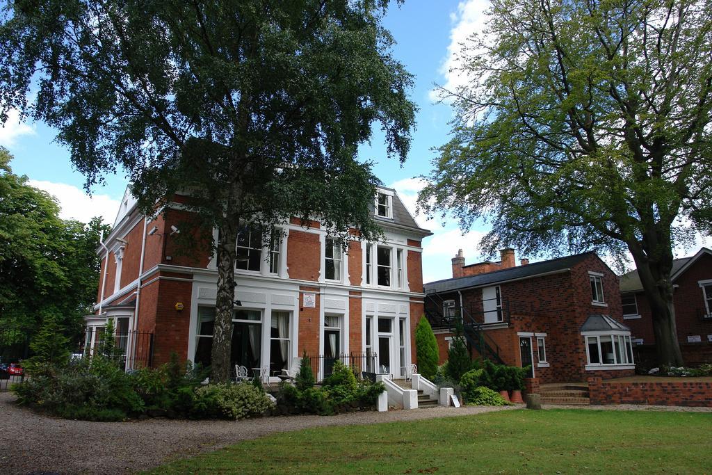 Cavalier House Hotel Birmingham Ngoại thất bức ảnh